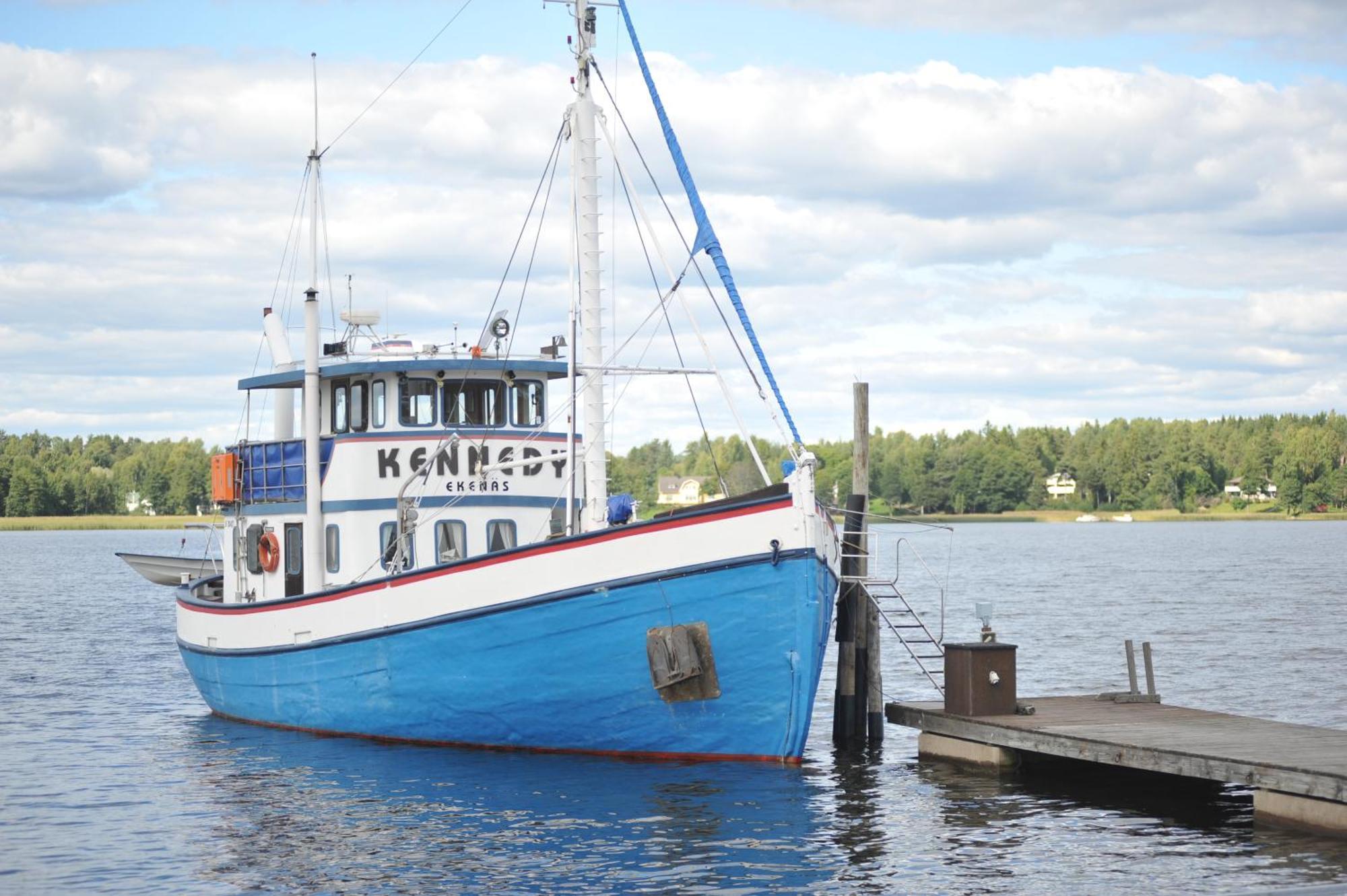 Hotel Sea Front Raseborg Kültér fotó
