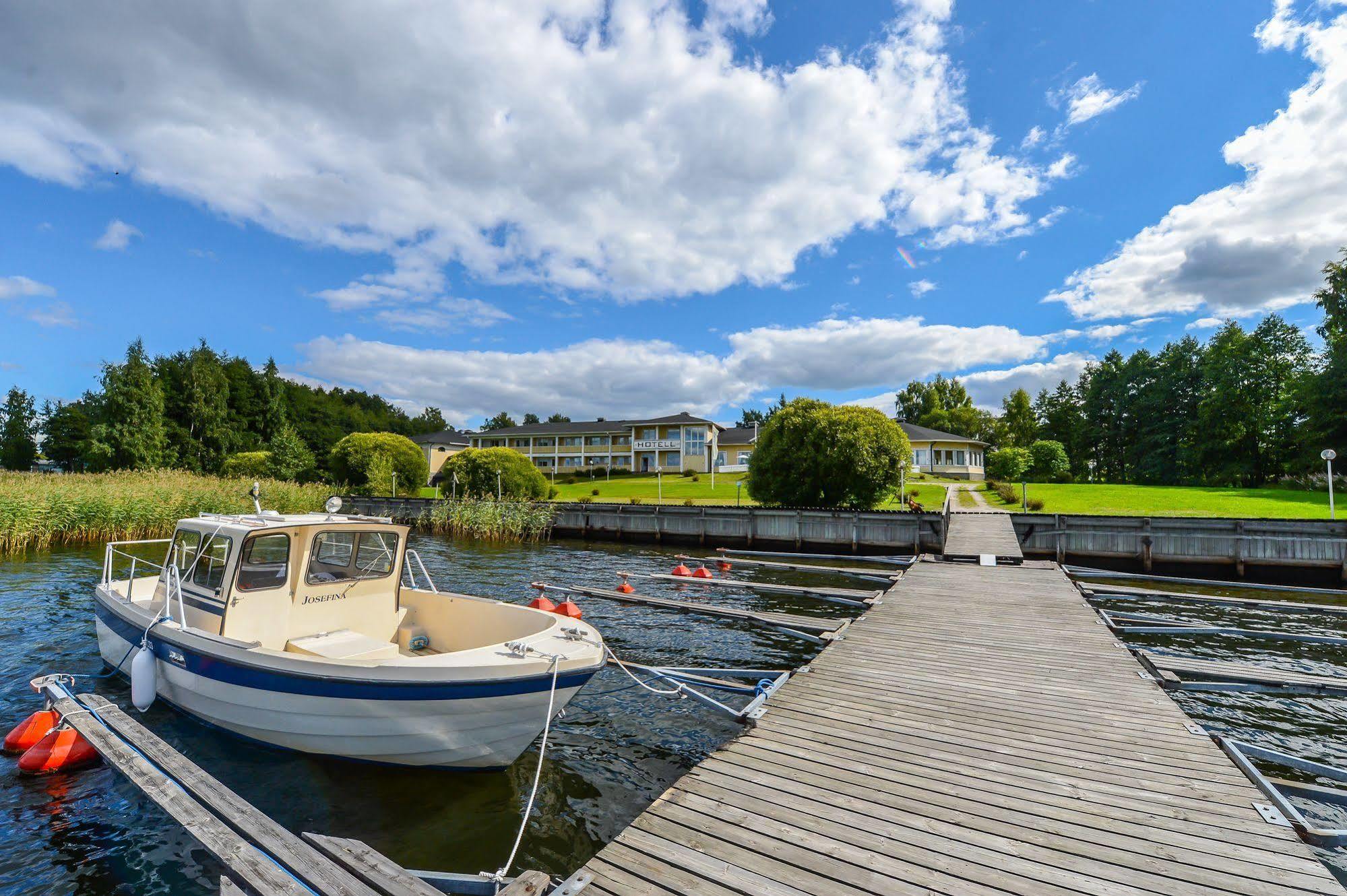 Hotel Sea Front Raseborg Kültér fotó